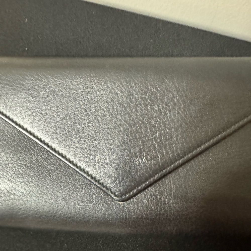 Balenciaga clutch/wallet  - Picture 6 of 14